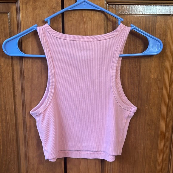 Target Crop Top - Picture 2 of 3